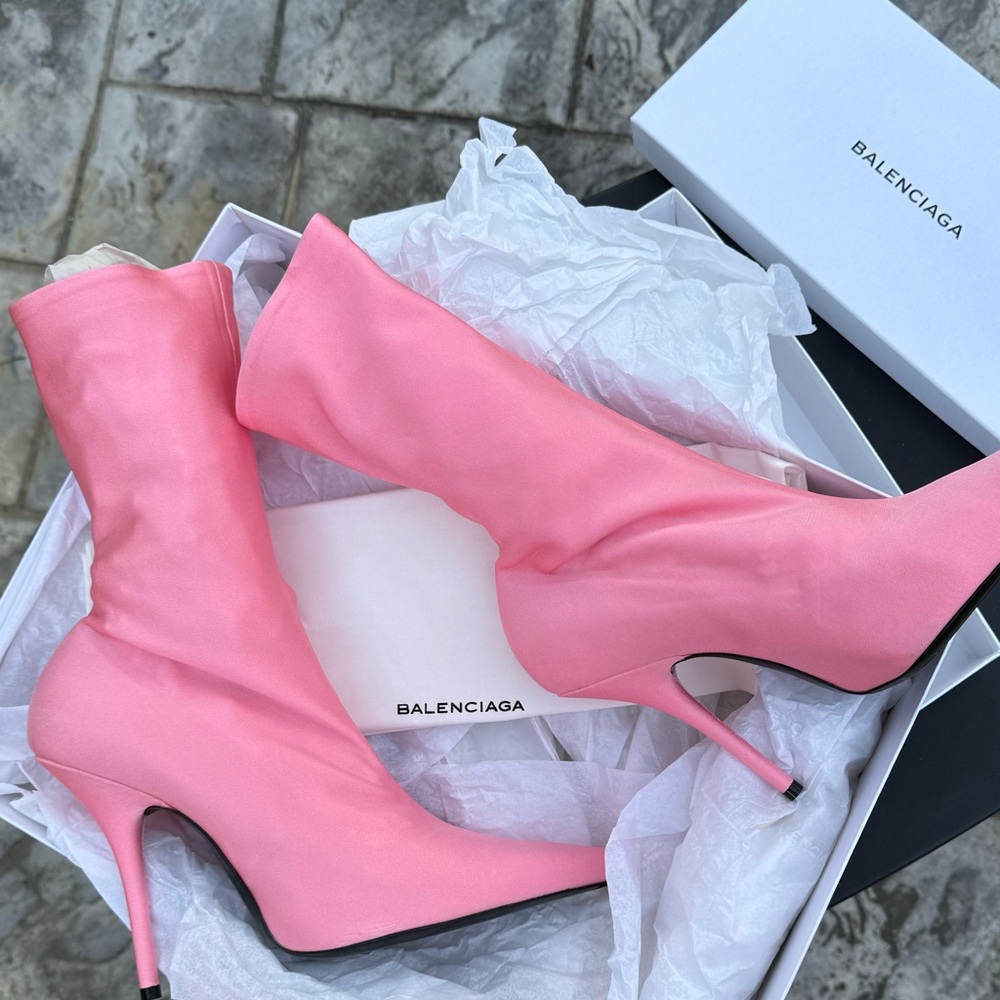 Balenciaga Pink Heeled Boots US/11